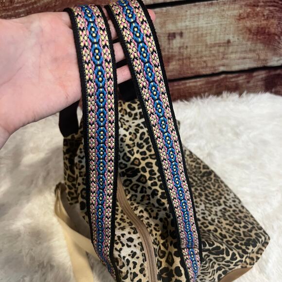 Mossimo Leopard Print Tote Bag XL 24x16x8 Duffel Duffle Bag Cheetah Animal Zip - Picture 3 of 6